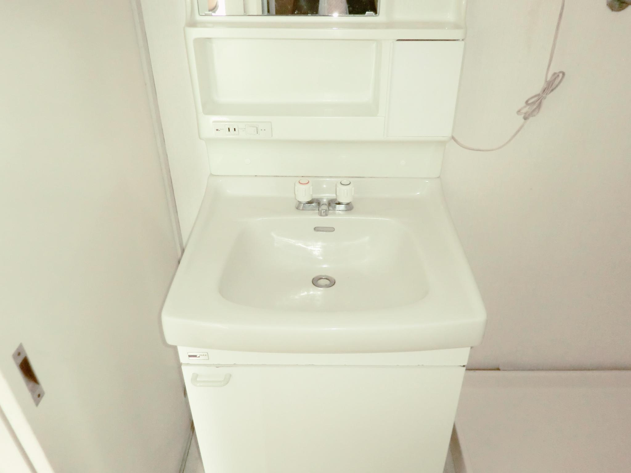 マンションAOYAGIの洗面所