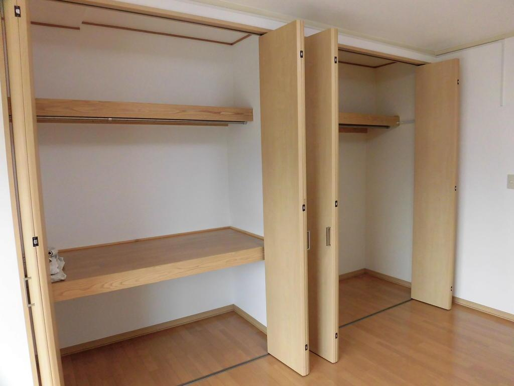 マンション長利の収納