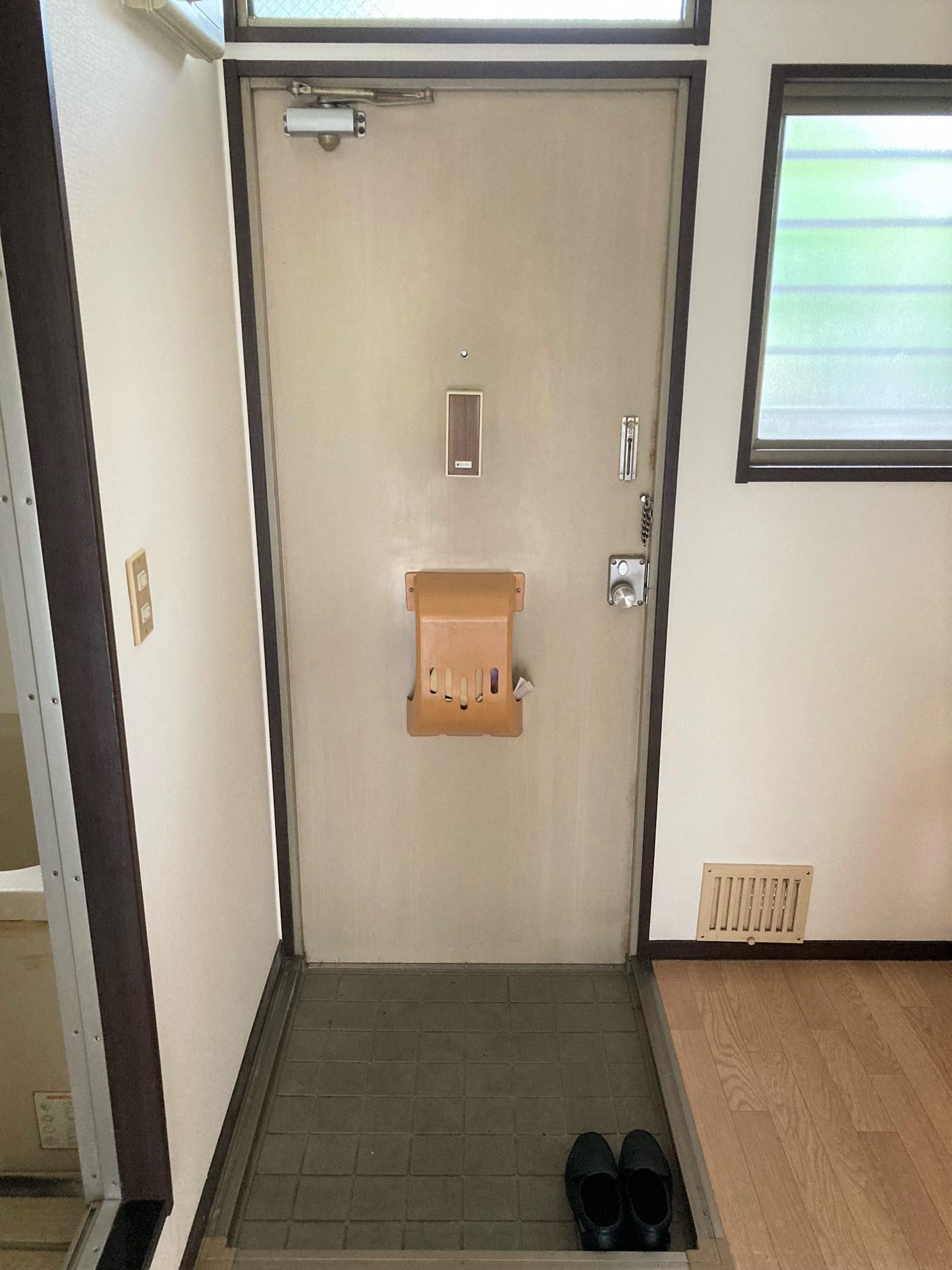 パナハイツ雨沼の玄関