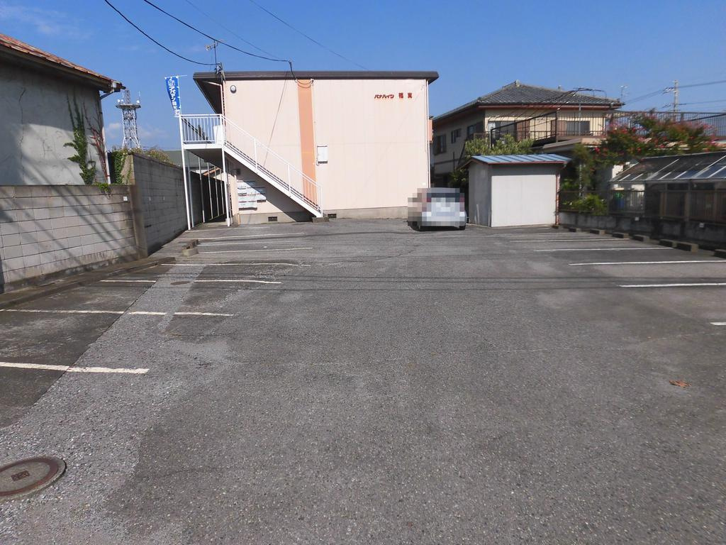 パナハイツ福真（錦町）の駐車場