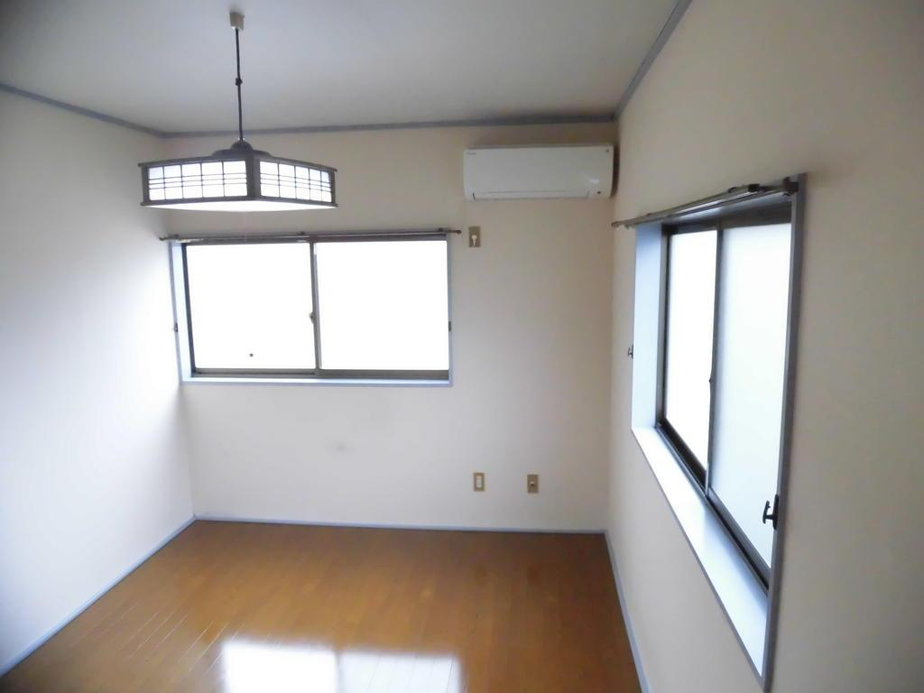 コンフォルトフミヤⅡの洋室