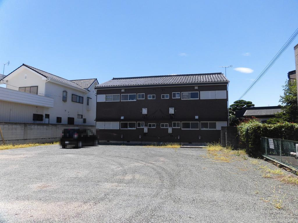 光ハイツの駐車場