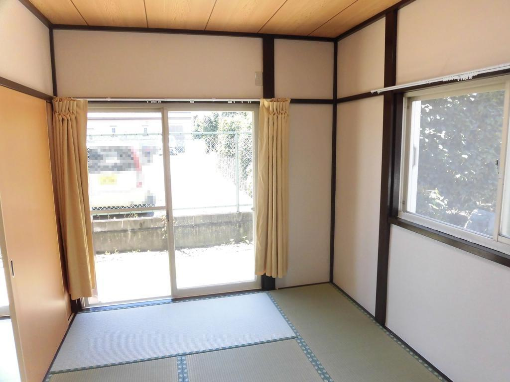 光ハイツの和室