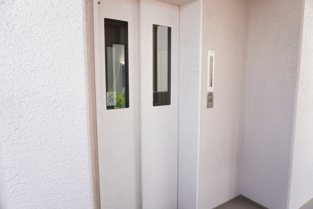 ライオンズマンション越谷第2のその他共用部分|エレベーター