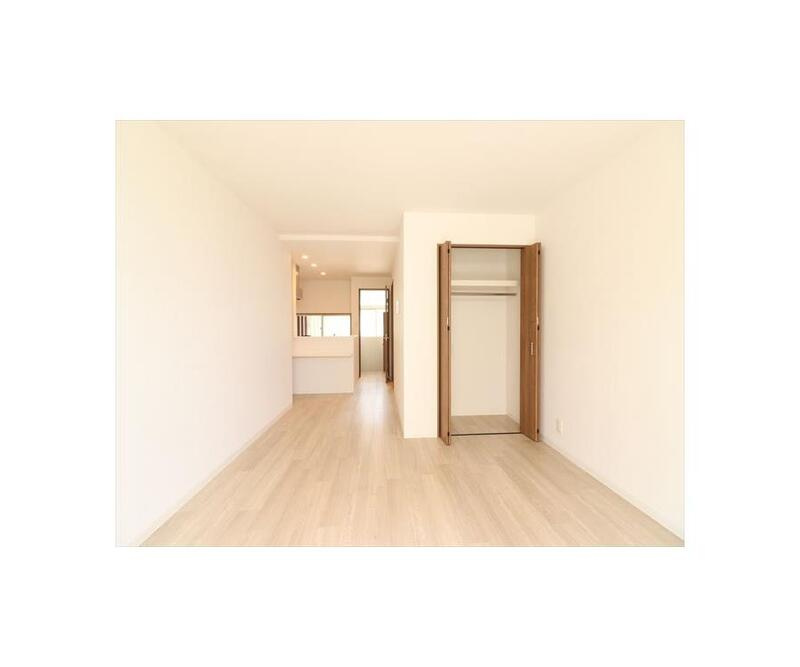 マンション向洋の居間・リビング