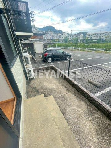 グリーンコート長与の駐車場