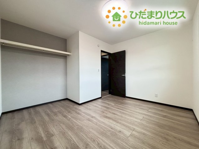 熊谷市肥塚　第8期　新築一戸建て　クライン　02の洋室