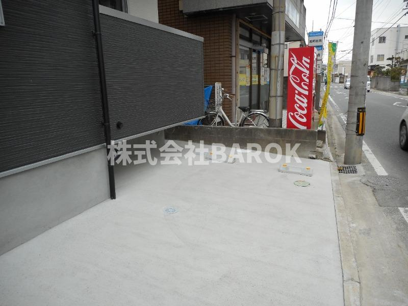 GRANDTIC 大橋南の駐車場