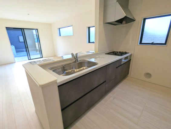 笠間市旭町　第12のキッチン|ゆったりとしたキッチンなので、ノンストレスでお料理が楽しめます♪