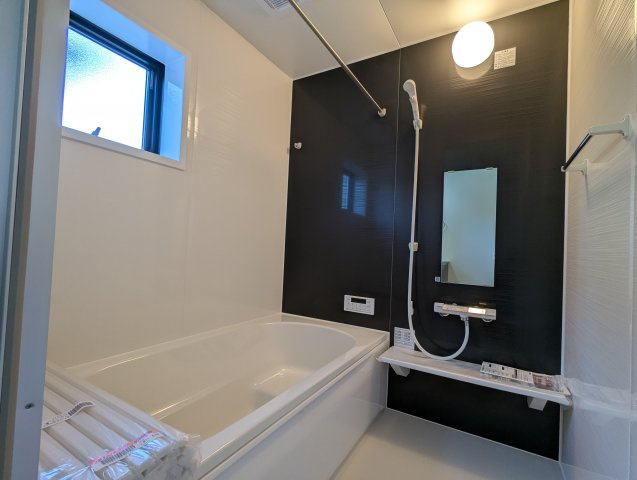 笠間市旭町　第12の浴室|足が伸ばせる浴槽で、一日の疲れを癒してください～！リラックスタイムを～