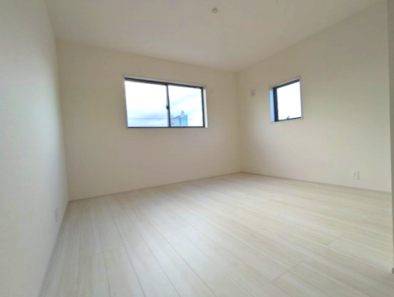 笠間市旭町　第12の洋室|採光・通風が良く毎朝気持ち良く起床ができ・・日中も日差しが降り注ぐ～暖かいお部屋です。