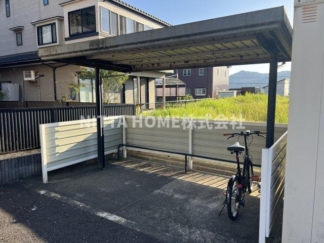 レオーネのその他共用部分|駐輪場も無料で使用可能です＊