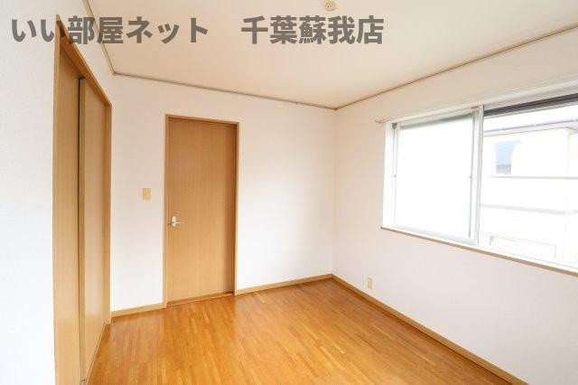 エステートピア鹿野の洋室|コンパクトで使いやすい洋室です