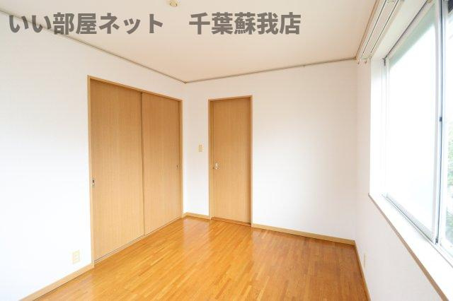 エステートピア鹿野の洋室|ゆったりした洋室です