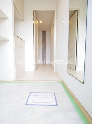 パークヒル国分寺の玄関