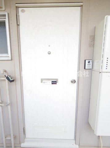 パークヒル国分寺の玄関