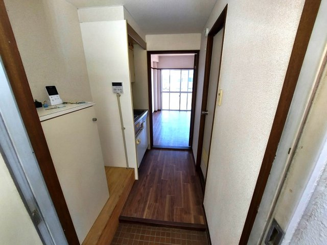 サンヒル南小池の玄関
