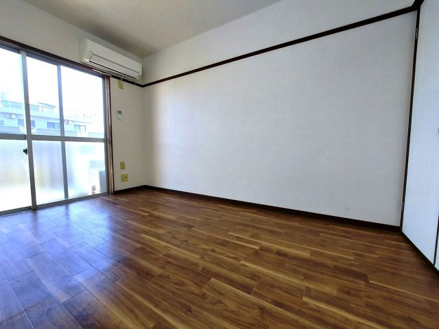 サンヒル南小池の居間・リビング