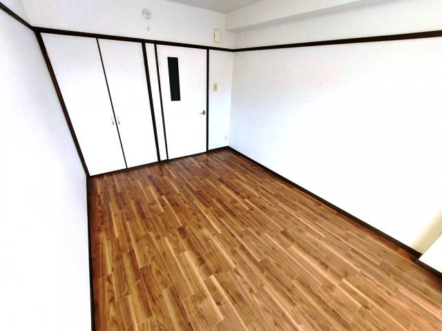 サンヒル南小池の居間・リビング