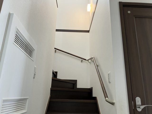 中古住宅　豊橋市東幸町のその他|階段