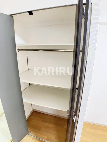 アーデン堺筋本町の収納