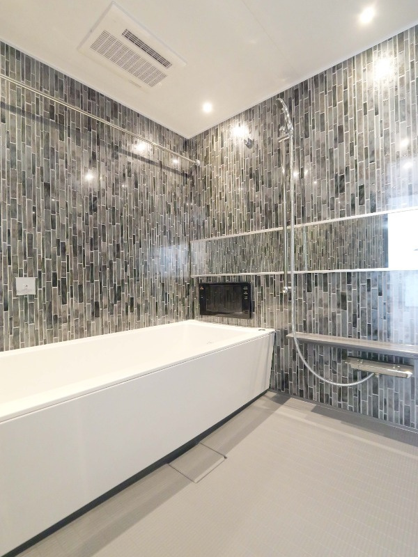 プレジオ宝塚ASIANの浴室