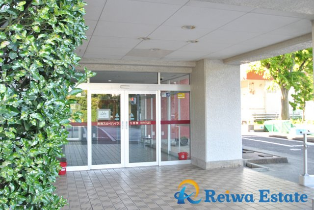 湘南スカイハイツ　5号棟のエントランス