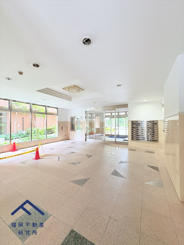 サンリヤン大野城駅前VI番館のエントランス