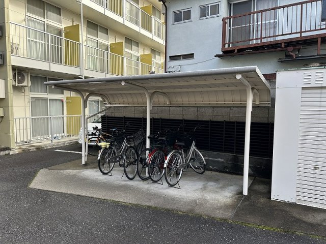 レオパレス御本丸弐番館のその他|駐輪場