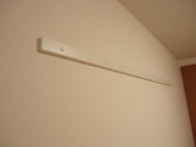 ラワンドゥラＫハウスのその他|ハンガーかけ