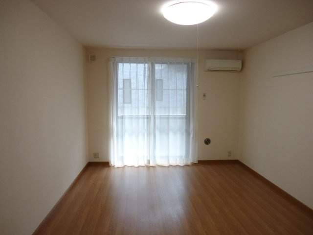 ラワンドゥラＫハウスの内装|洋室