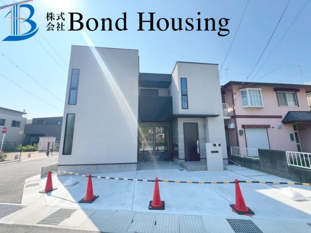 長期優良住宅取得　床暖房付き　長坂寺II　1号棟の外観