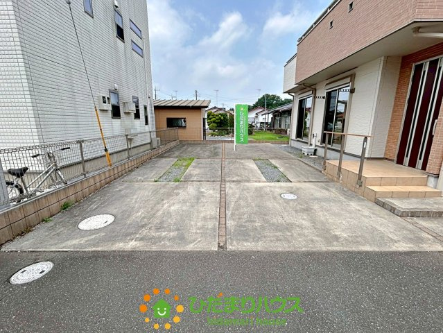 加須市東栄２丁目　中古一戸建ての駐車場