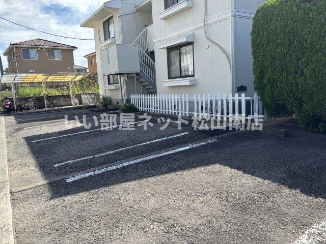 【駐車場】 | ハーモニック　フィール　B棟