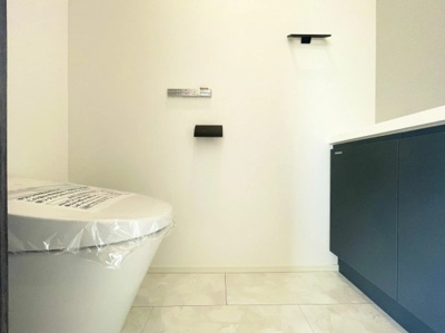 【トイレ】 | 武蔵野市吉祥寺南町４丁目　新築戸建　１棟 | トイレ　2階