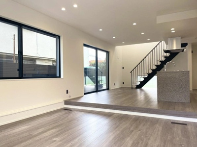 【居間・リビング】 | 武蔵野市吉祥寺南町４丁目　新築戸建　１棟