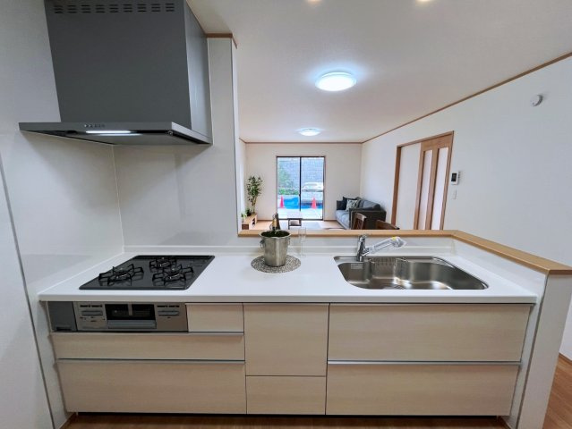 ハートフルタウン沖縄市南桃原　A号棟のキッチン|キッチン