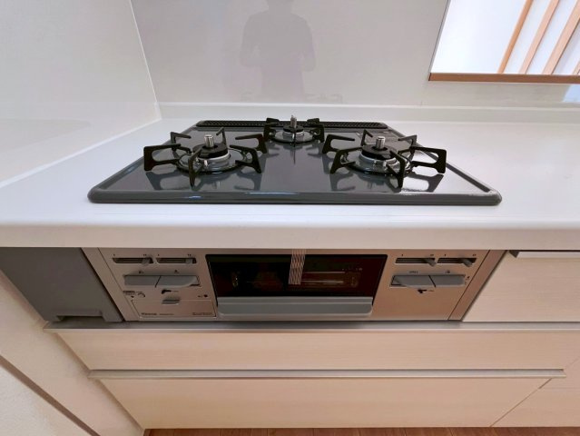 ハートフルタウン沖縄市南桃原　A号棟のキッチン|キッチン