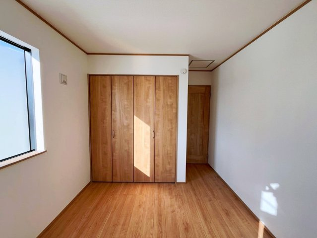 ハートフルタウン沖縄市南桃原　A号棟の洋室|5.7帖