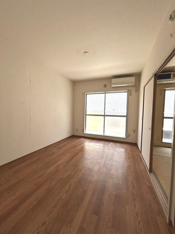 ハイコーポ中島 の居間・リビング