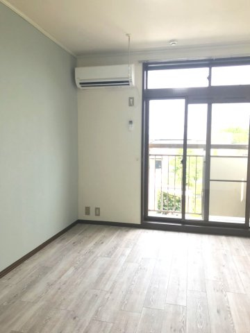 シティハイム　大楽寺の居間・リビング