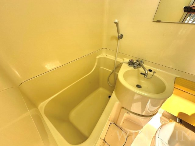 東小鷹野メゾンの浴室