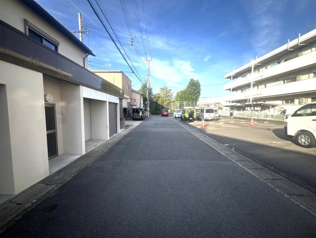 リフォーム完了で即入居可☆倉庫・事務所としてご検討ください☆南区上鳥羽山ノ本町の外観|外観