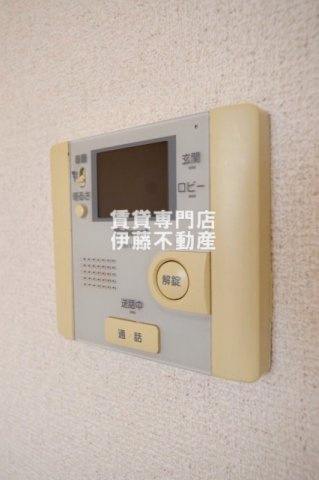 フィオーレレジデンスのセキュリティ|TVインターホン（カメラ付き）