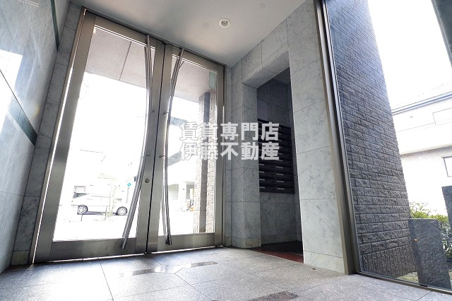 フィオーレレジデンスのロビー