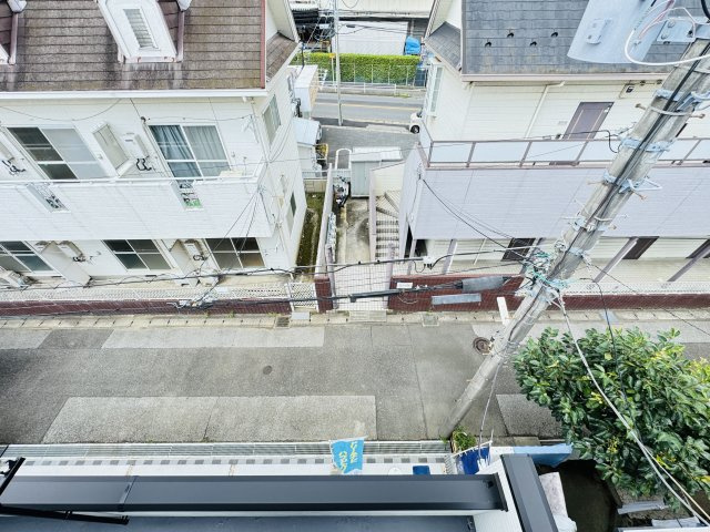 松戸市稔台３丁目新築戸建【稔台小学校：7分】の展望|3Fバルコニーより道路側眺望