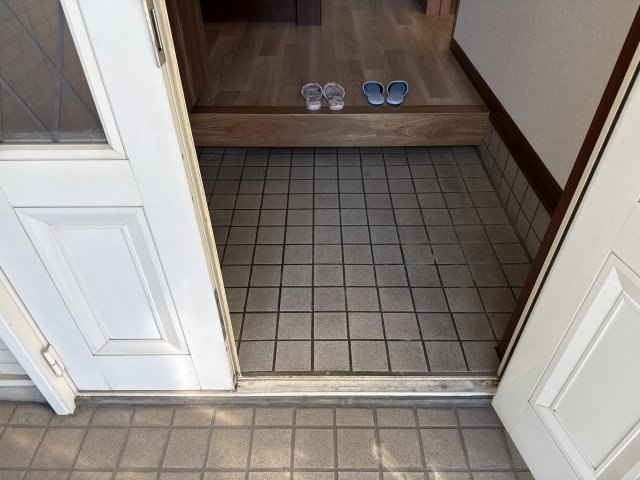 中村　今在家　一戸建の玄関