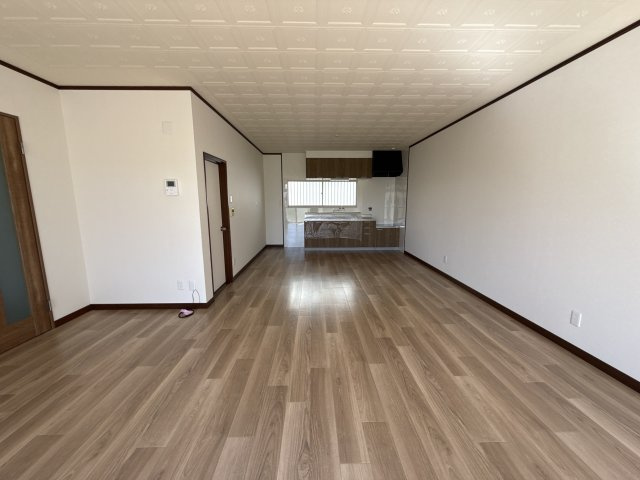 中村　今在家　一戸建の居間・リビング