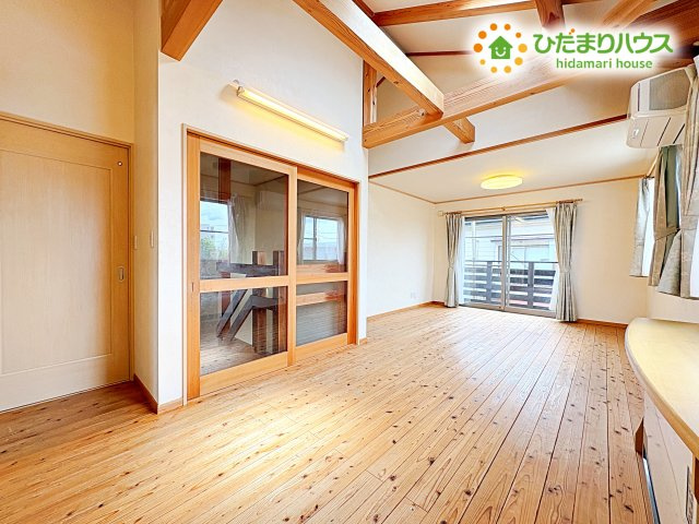 行田市門井町2丁目　中古一戸建ての寝室