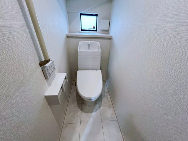 ハートフルタウン沖縄市南桃原　B号棟のトイレ|トイレ